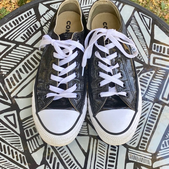 shiny black converse shoes